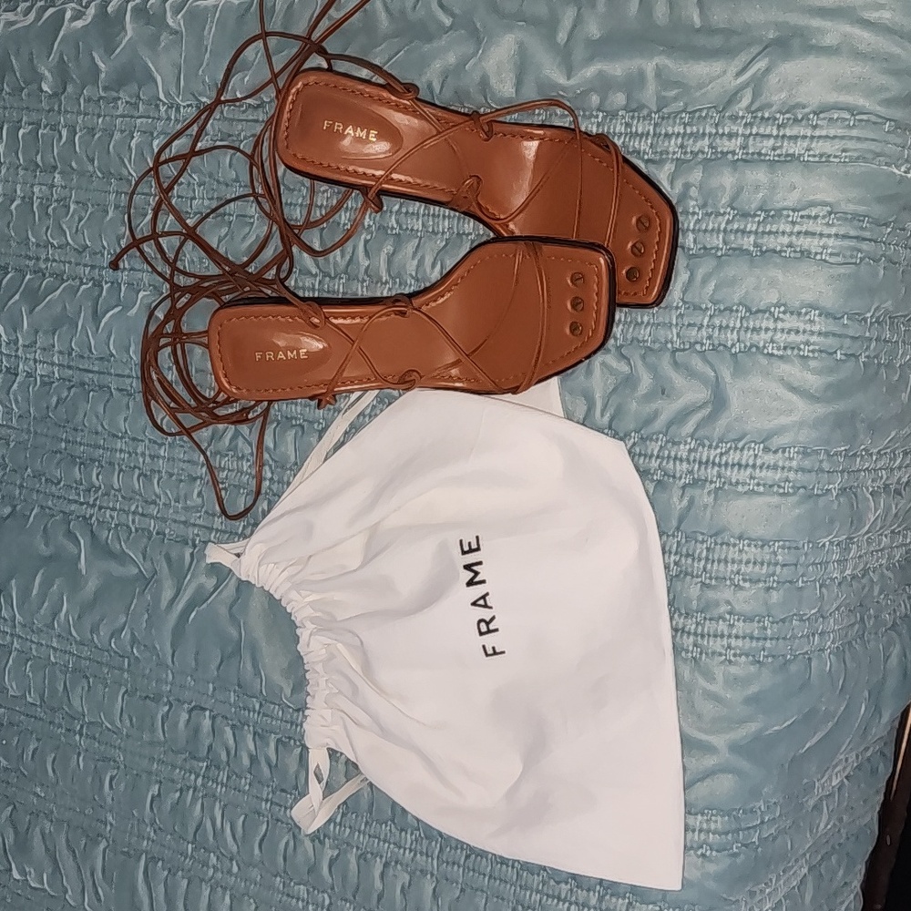 FRAME Le Doheny Heel Sandals Lace Up Size 38 (US 7) - Display Pair